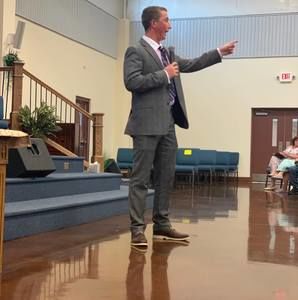 Meet your Posher, Jay